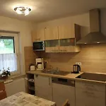 Julius 2 Apartman *